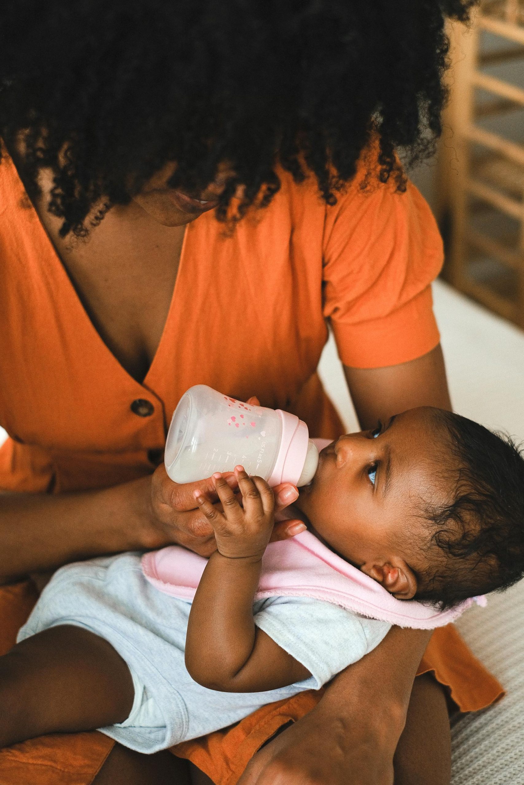 baby feedin